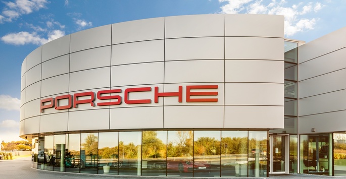 Salon samochodowy Porsche